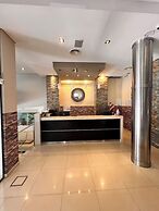 Hotel Grand Lago