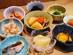 TORANOMONHOLIC HOTEL
