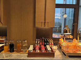Echarm Plus Hotel