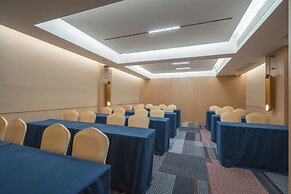 Echarm Plus Hotel