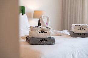 Surin 2BR Resort Condo With Seaview@chava