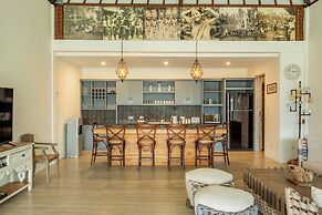 Luxury Aliya Villa by Betterplace