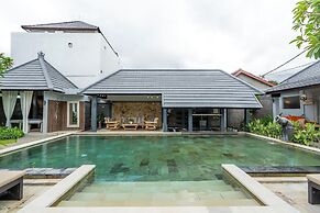 Luxury Aliya Villa by Betterplace
