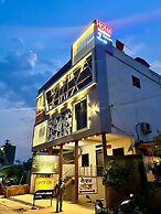 Hotel Keshav