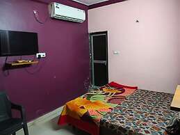 Hotel Keshav