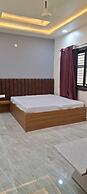 Hotel Keshav