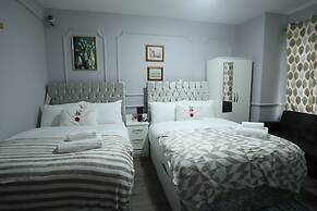 Heathrow roomzzzz B&B