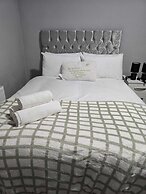 Heathrow roomzzzz B&B