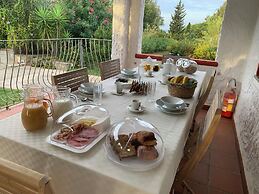 B&B Hideaway Haven Villa