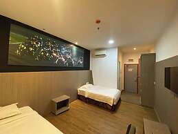 Arafah Hotel Nilai