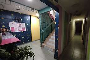 I Rose Budget Hotel