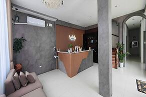 Isabelle Hotel