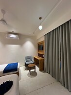 Hotel Premji by Shivalaya Darshanam