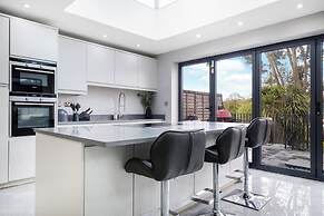 Mount Park Rd Flat