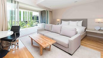 The Stones Hotel - Legian Bali