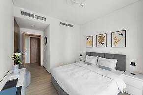 1BR Skyline Views Dubai Creek Harbour