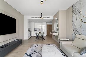 1BR Skyline Views Dubai Creek Harbour