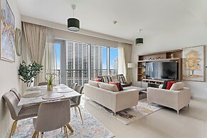 Elegant 1BR with Panoramic Views
