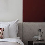 Hovagimyan Hotel and Suites