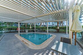 Bluewaters Island 1BR Sea & Ain View