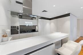Bluewaters Island 1BR Sea & Ain View