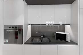 Bluewaters Island 1BR Sea & Ain View