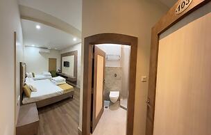 Vallabh Villas Guest House