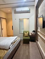 Vallabh Villas Guest House