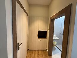 Vallabh Villas Guest House