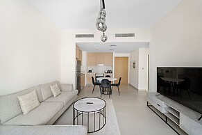 1BR Balcony & Luxury Amenities