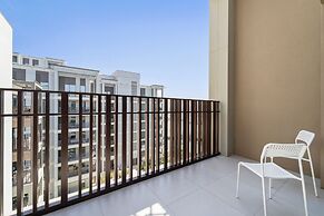 1BR Balcony & Luxury Amenities