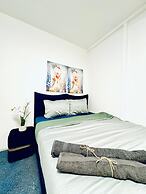 Luxury 7 Bedroom Apartment Sleeps 16