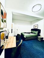 Luxury 7 Bedroom Apartment Sleeps 16