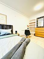 Luxury 7 Bedroom Apartment Sleeps 16