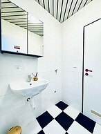Luxury 7 Bedroom Apartment Sleeps 16