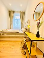Charming 4 Bedroom Apartment Ottakring