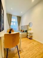 Charming 4 Bedroom Apartment Ottakring