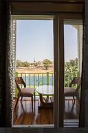 Ayush retreat restaurant and resort