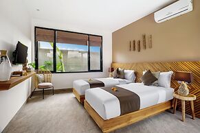 12 Bedroom Myosotis VVV