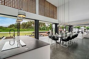 12 Bedroom Myosotis VVV