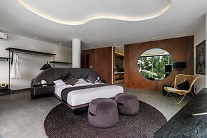 12 Bedroom Myosotis VVV