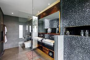 12 Bedroom Myosotis VVV