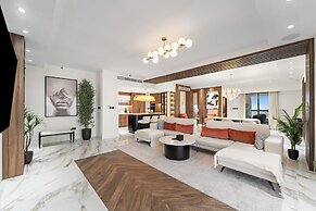 Luxury 3BR M Beachfront Retreat