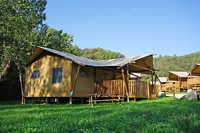 Glamping Can Bora Lodges