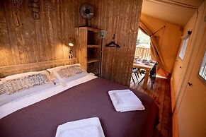 Glamping Can Bora Lodges