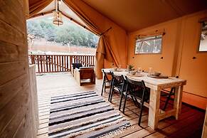 Glamping Can Bora Lodges