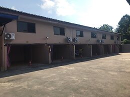 Sai Charoen Resort