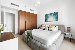 Stylish 1BR with Burj Al Arab View