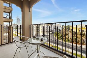 Stylish 1BR with Burj Al Arab View