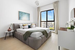 Stylish 1BR with Burj Al Arab View